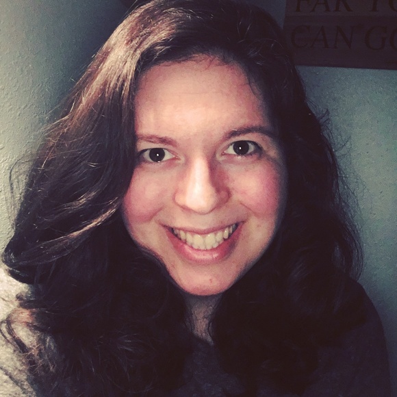 Hi! I'm your Posher Jackie! - Picture 1 of 1
